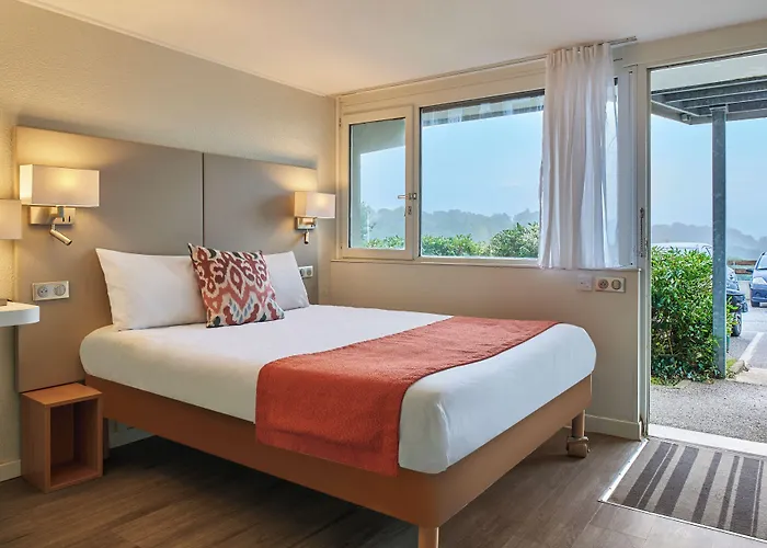 Hotel The Originals City, A Pic, 3*