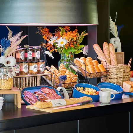 Hotel The Originals City, A Pic,