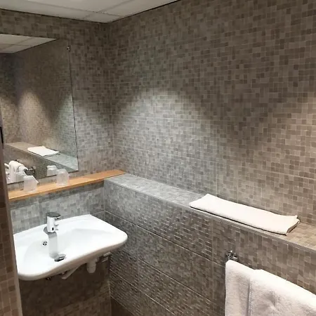 Campanile - La Glacerie 3*