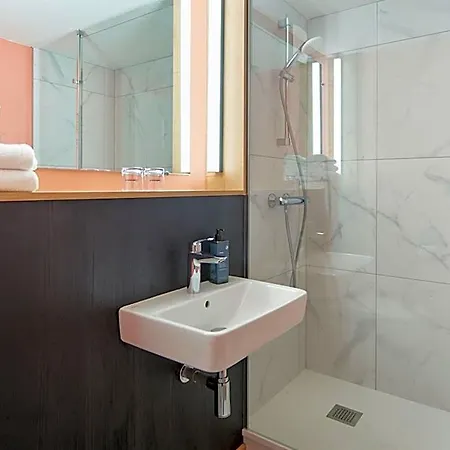 Hotel The Originals City, A Pic, Cherbourg-en-Cotentin