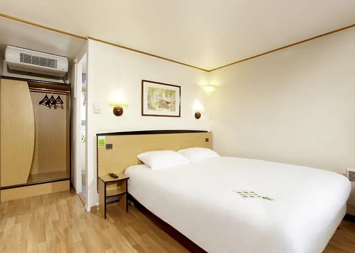 Hotel The Originals City, A Pic, Cherbourg-en-Cotentin